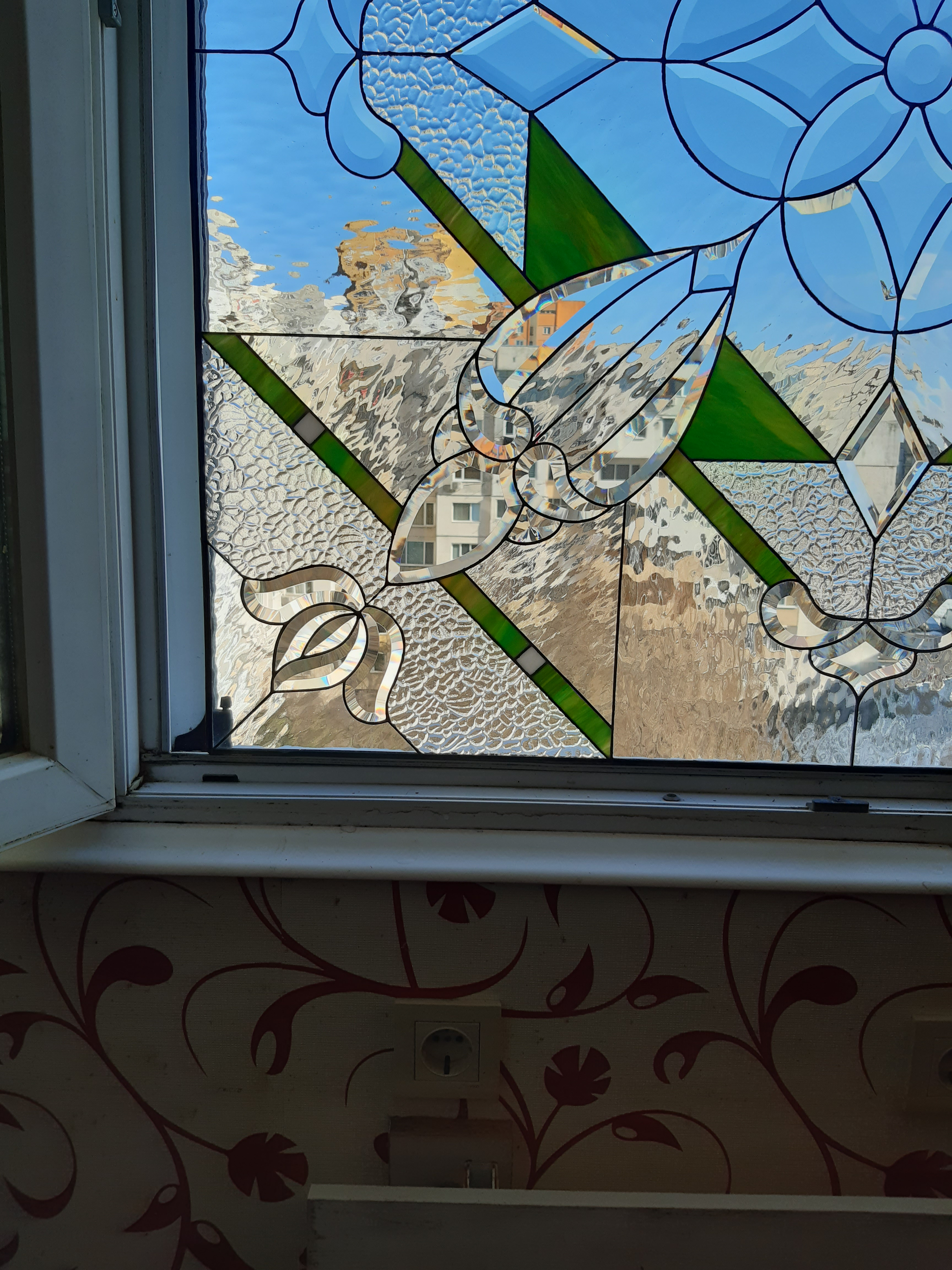 Window Model 716 — Azure Floral detail